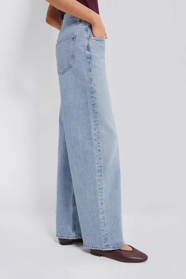 Force Low Curve Jean on Sale